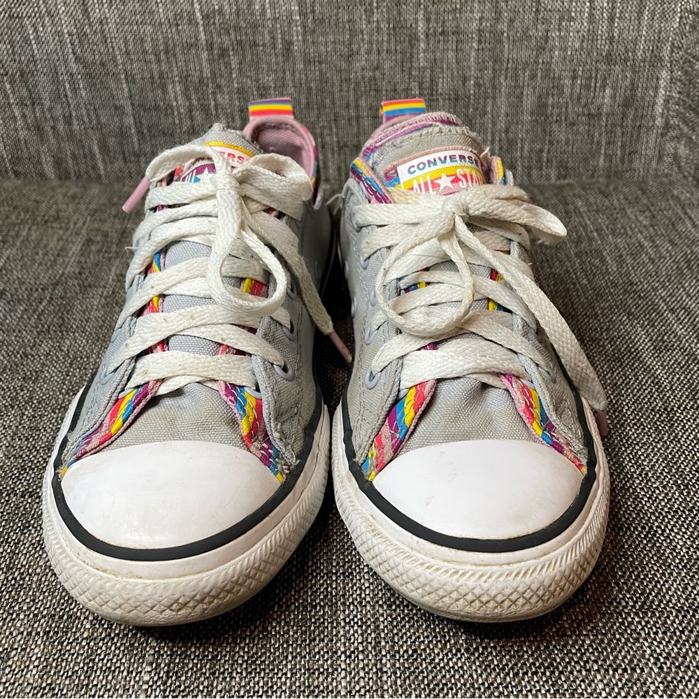 Converse All Star CTAS 669818F Wolf Gray Rainbow Stripe Sneaker Youth Size 3